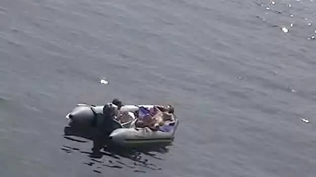 Khiêu dâm, không giấy đăng ký  Người Nga Babe hút vòi nước trong POV vì sec ko che khiêu dâm trò chuyện