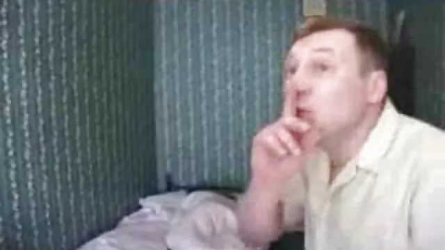 Khiêu dâm, không giấy đăng ký  Nhiếp ảnh gia và chú rể địt cô dâu trong hai phim sec jva lỗ, retro khiêu dâm